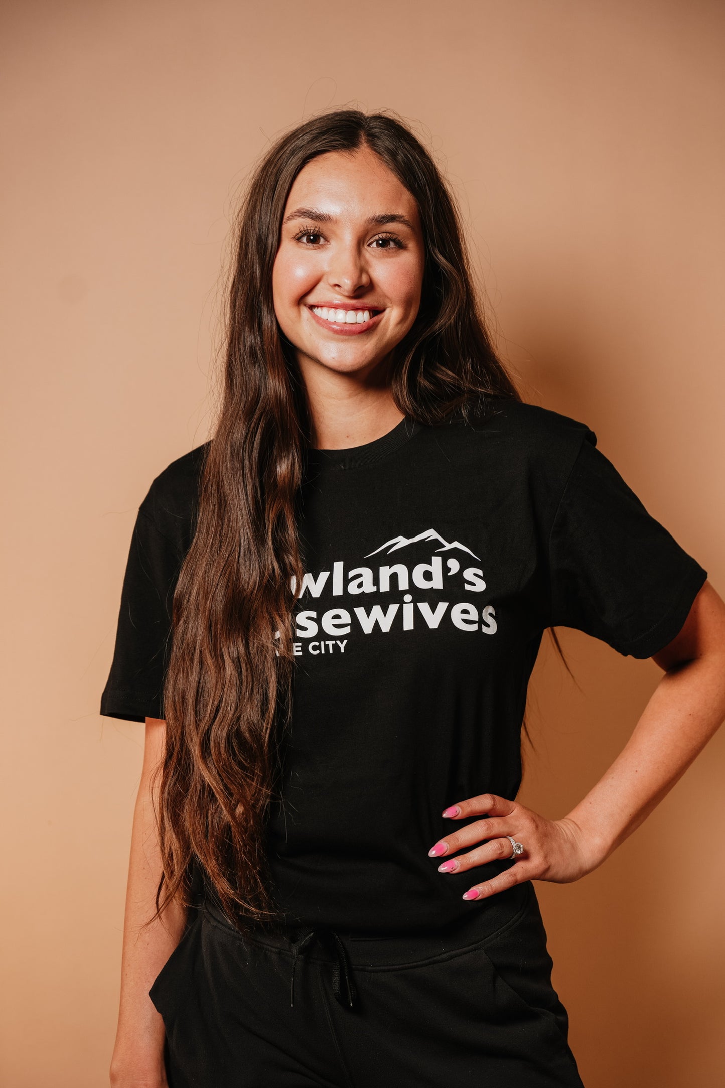 Howland Housewives T-shirt