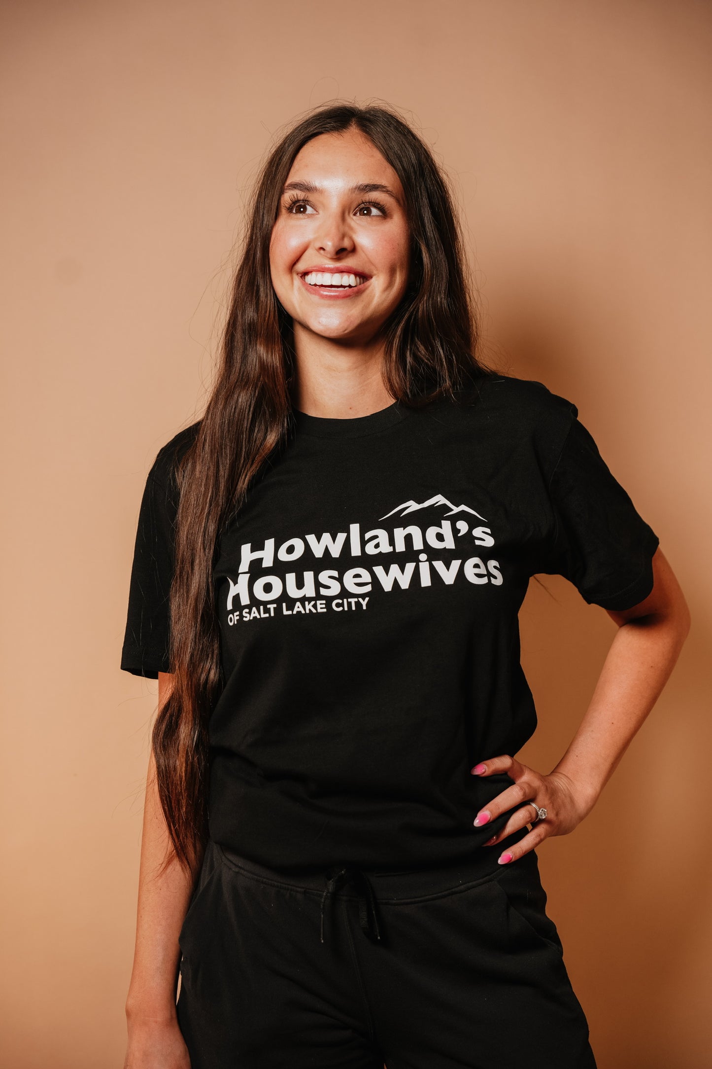 Howland Housewives T-shirt
