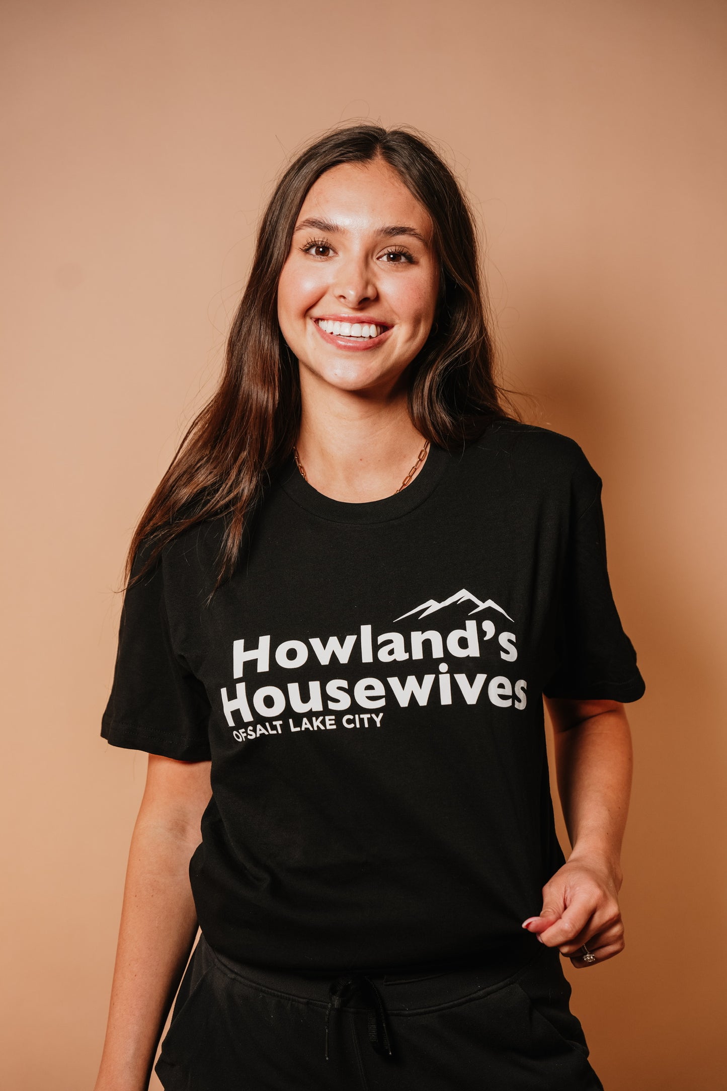 Howland Housewives T-shirt