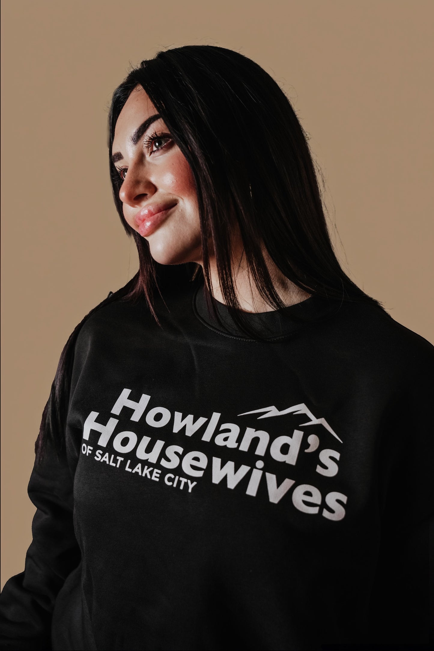 Howland Housewives Crewneck