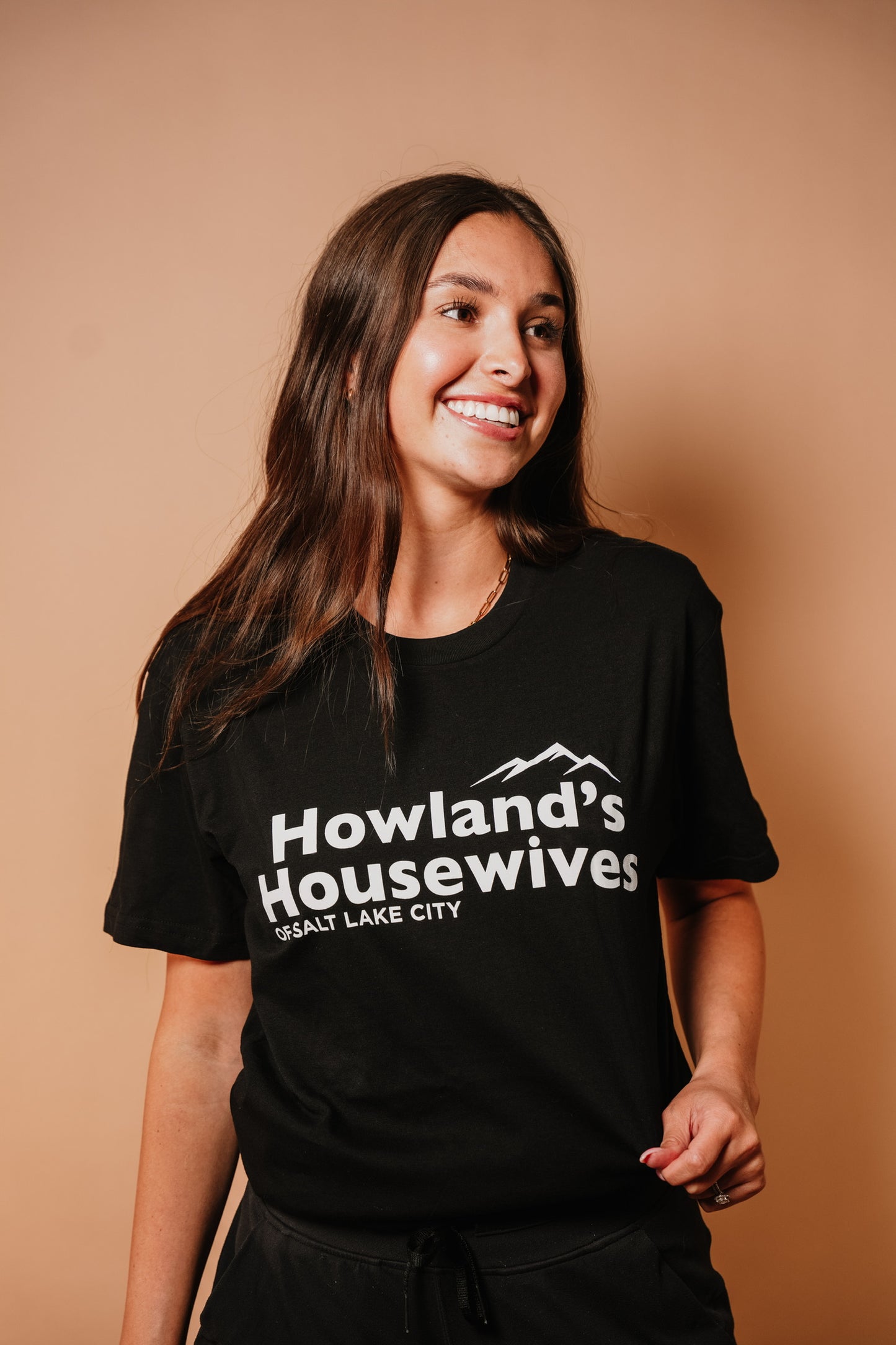 Howland Housewives T-shirt