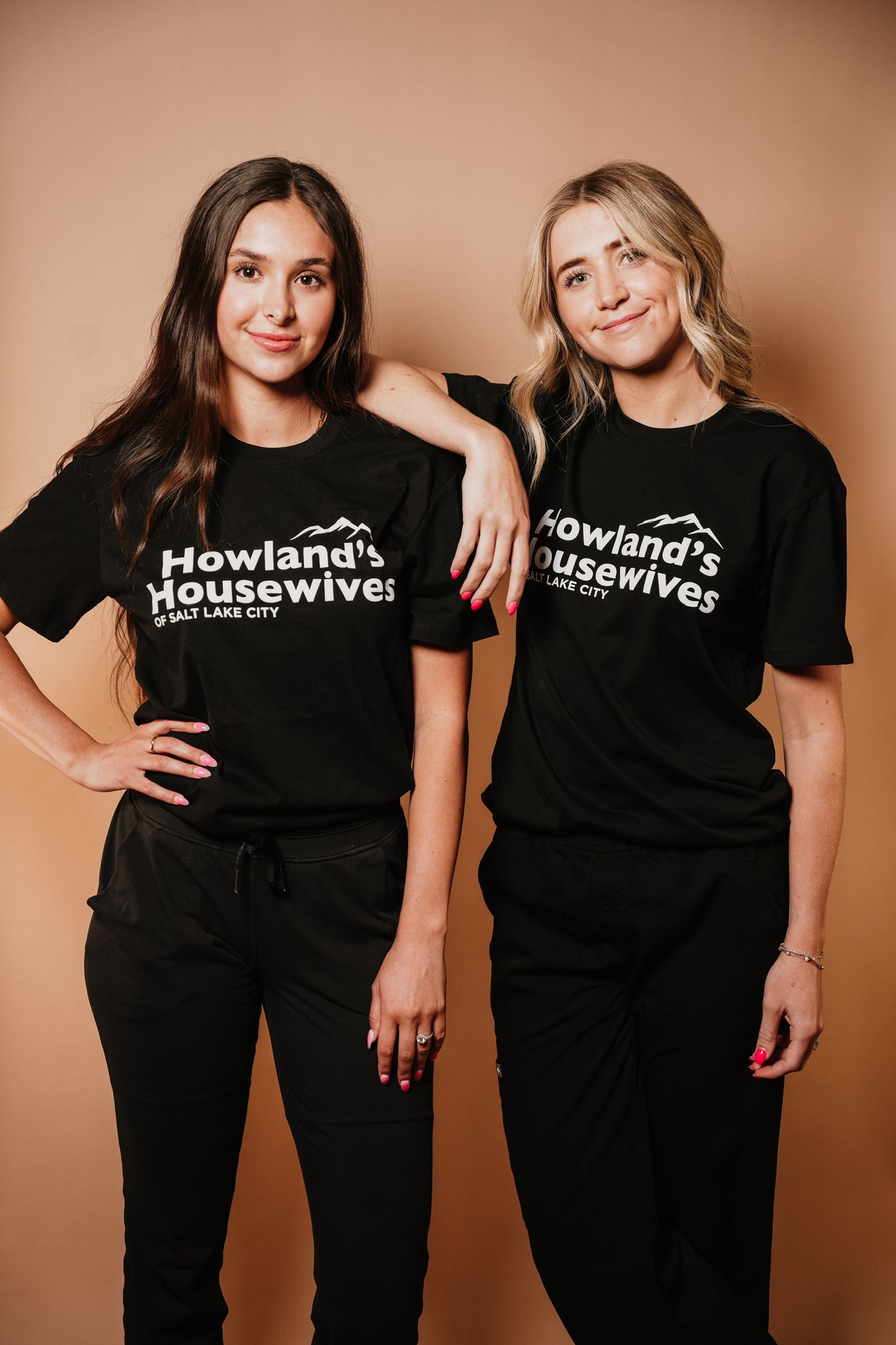 Howland Housewives T-shirt